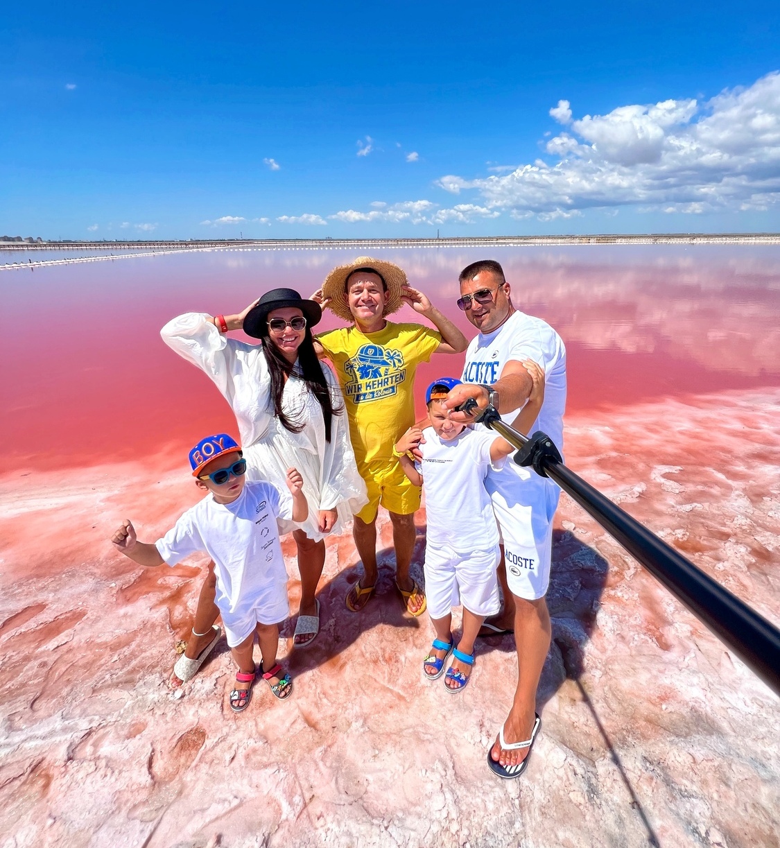 <span style="font-weight: bold;">Розовое озеро</span>